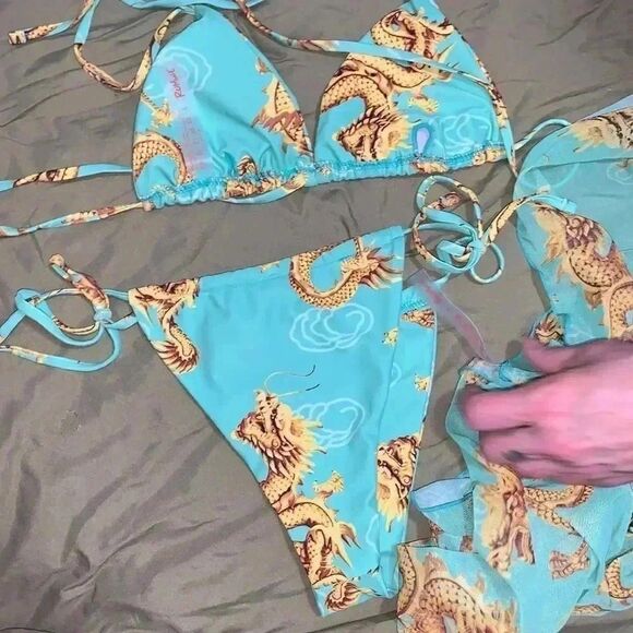 Romwe size large junior dragon swimsuit with sarong - Picture 4 of 5
